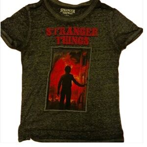 Stranger things tee like new